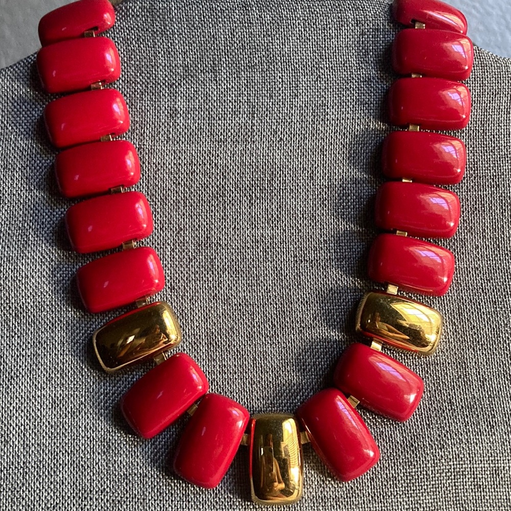 Napier red and gold necklace